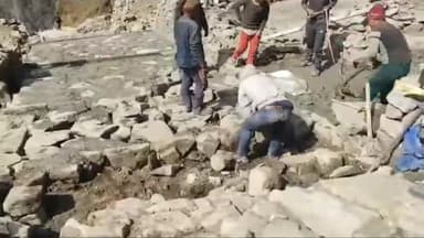 जोशीमठ: SDM कुमकुम जोशी ने हेमकुंड साहिब के पैदल रास्तो पर चल रहे कार्यों में तेजी लाने के दिए निर्देश