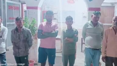 करछना: घूरपुर पुलिस टीम द्वारा सार्वजनिक स्थान पर जुआ खेल रहे 6 अभियुक्तों को किया गया गिरफ्तार,कब्जे से ₹2240 नगद बरामद