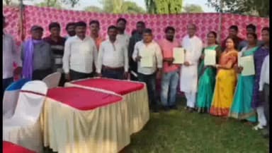 कलियासोल: कलियासोल के 18 मुखियाओं ने पंचेत में पलारपुर मुखिया अपर्णा देवी एवं झामुमो जिला सह सचिव तपन तिवारी का किया स्वागत