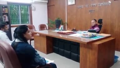 गुमला: पेयजल एवं स्वच्छता विभाग अंतर्गत जिले में संचालित कार्यों को लेकर डीसी कार्यालय में समीक्षा बैठक संपन्न