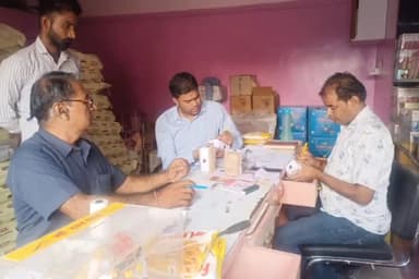 डेगाना: जिले में शुक्रवार को खाद्य सुरक्षा अधिकारियों ने की कार्रवाई, मिलावटखोरों के खिलाफ कठोर कार्यवाही करने के दिए निर्देश