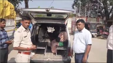 गुमला: शहर में राहगीरों के साथ मारपीट करने वाले विछिप्त महिला को पकड़ प्रशासन ने भेजा रिनपास