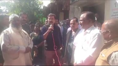 हरिद्वार: ज्वालापुर तहसील परिसर स्थित जिला खाद्य पूर्ति अधिकारी के कार्यालय पर जनपद के राशन डीलरों ने दिया धरना