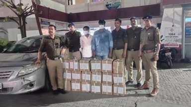 हरिद्वार: ज्वालापुर दुर्गा चौक से दो अभियुक्तों को 22 पेटी अंग्रेजी शराब की तस्करी करते पुलिस ने किया गिरफ्तार