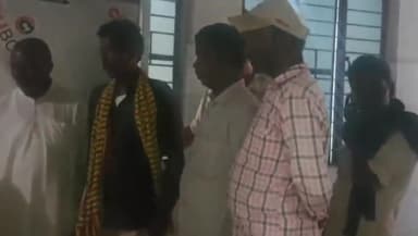 जमुई: चंद्रमंडी थाना क्षेत्र से मारपीट के मामले में पुलिस ने 4 लोगों को किया गिरफ्तार, मेडिकल जांच के लिए लाया सदर अस्पताल