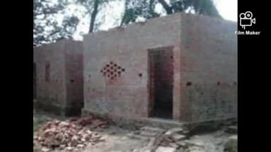 लातेहार: जिला मुख्यालय के आदेश पर बरवाडीह प्रखंड अंतर्गत 200 अधूरे पीएम आवास लाभुकों को नोटिस जारी