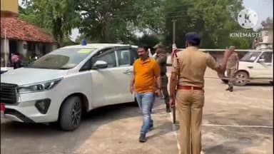 विधानसभा चुनाव को लेकर बिलाईगढ़ एसडीओपी कार्यालय में प्रेक्षकों ने ली पुलिस अधिकारियों की बैठक