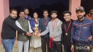 ज्वालामुखी: हिमाचलप्रदेश BJP केOBCमोर्चा महामंत्री रामलोकधनोटिया ने गूमरपंचायत द्वारा गूमर मै आयोजित वॉलीबॉलप्रतियोगिता में की शिरकत