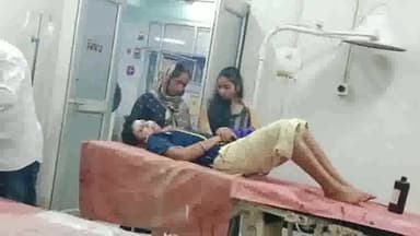 गुमला: नेट्रो डेम स्कूल के समीप पटाखा जलाने के क्रम में किशोर का चेहरा जला, लाया गया सदर अस्पताल