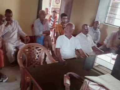 सोनभद्र बंशी सुर्यपुर: सुरजपुर ग्राहक सेवा केंद्र में पंजाब नेशनल बैंक के द्वारा ऋण वसूली शिविर का किया गया आयोजन