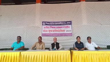 जिला विधिक सेवा प्राधिकरण द्वारा जे के पवेलियन एवं उम्मेद भवन में किया खेलकूद प्रतियोगिता का आयोजन