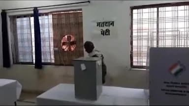 जबलपुर: माढ़ोताल स्थित श्रीराम इंस्टीट्यूट ऑफ टेक्नालॉजी में मतदान कर्मियों का दूसरे चरण का प्रशिक्षण शुरू