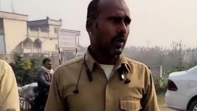 करनाल: राधा स्वामी सत्संग भवन हाईवे पर दो बड़ी गाड़ियों की रात को बैटरियां की गई चोरी पुलिस पहुंची मौके पर जांच की शुरू