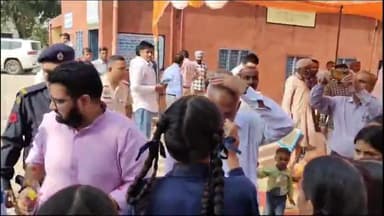 जगाधरी: साडोरा विधानसभा के अंतर्गत पांच गांव मैं राज्यसभा सांसद कार्तिकेय शर्मा ने जनसंवाद कार्यक्रम में भाग लिया सुनी समस्याएं