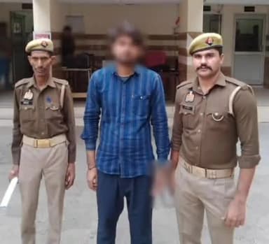 मुरादाबाद: थाना सिविल लाइन पुलिस ने फर्जी दस्तावेज तैयार कर लोगों की जमीन धोखाधड़ी से बैनामा कराने वाले एक आरोपी को किया गिरफ्तार