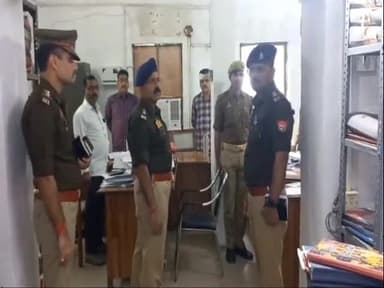 हरदोई: हरदोई पुलिस अधीक्षक ने पुलिस कार्यालय का किया औचक निरीक्षण,मचा रहा हड़कम्प