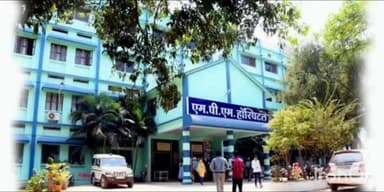 तोकापाल: तितिरगांव के पास साइकल सवार को मोटर साइकिल सवार टक्कर मारकर फरार,घायल व्यक्ति MPM  अस्पताल में भर्ती