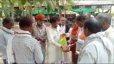 निवाड़ी एवं पृथ्वीपुर में झूठो को हरवाने के लिए राम कौ कौल चढ़ाकर बांधे राम बंधन