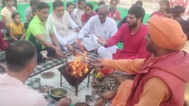 चरखी दादरी: मेहड़ा स्थित प्राचीन शिव मंदिर में आर्यवीर दल के तत्वावधान में महर्षि दयानंद के निर्वाण दिवस पर हवन यज्ञ का हुआ आयोजन