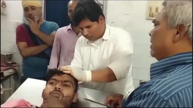 गिरिडीह: शीतलपुर का रिशु चंद्रवंशी बरगंडा नया पुल के पास हुआ सड़क हादसे में घायल, सदर अस्पताल में चल रहा है इलाज