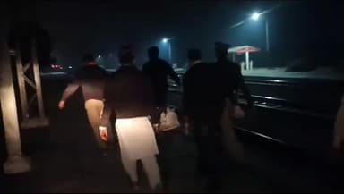 मुरादाबाद: दलपतपुर रेलवे क्रॉसिंग पर देर रात  ट्रेन से कटकर 22 वर्षीय युवक की हुई दर्दनाक मौत