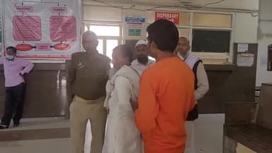 फिरोज़ाबाद: गांव अराँव में पैसा न देने पर छोटे भाई ने बड़े भाई को पीट- पीटकर किया अधमरा