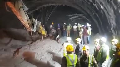 उत्तरकाशी में टनल हादसे पर मजदूरो को बचाने के लिए लगातार काम जारी #टनल