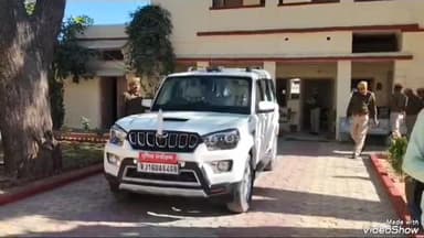 जालौर: रानीवाड़ा में FST टीम ने कोटडा सरहद में कार्यवाही करते हुए 59हजार रुपए की नकदी की जब्त