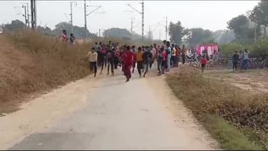 करछना: कचरी गांव में ब्लॉक स्तरीय दौड़ प्रतियोगिता का हुआ आयोजन,350 बालक/ बालिकाओं ने किया प्रतिभाग