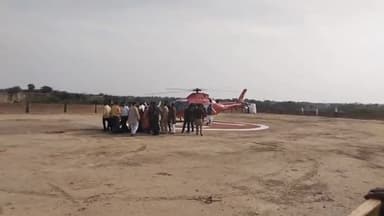 कैलारस: शिवराज सिंह चौहान मध्य प्रदेश कैलारस नेपरी हमारे बीच आते हुए #अभिषेक कुमार नेपरी