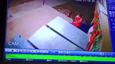 करछना: घूरपुर थाना क्षेत्र में सोशल मीडिया पर फैल रही लूट की घटना का पुलिस ने किया खंडन, जुए में पैसा हारने के बाद की गई मारपीट