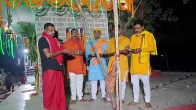 पूर्णिया पूर्व: महेन्द्रपुर धाम काली मंदिर में सुबह से लगी श्रदालुओ की भीड़ दूर दराज से पहुंचे सेकड़ो श्रदालू