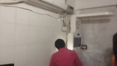 मड़िहान: मड़िहान:सीएचसी मड़िहान में सीएमओ का निरीक्षण, खराब मिली हेल्थ एटीएम मसीन,लगाया फटकार।