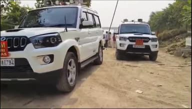 डेहरी: छठ महापर्व को लेकर सोन नदी स्थित विभिन्न छठ घाट का एसडीएम व एसडीपीओ ने किया निरीक्षण