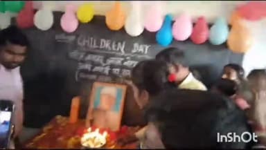 रामगढ़ चौक: रामगढ़ प्रखंड क्षेत्र के गरसंडा मध्य विद्यालय के प्रांगण में बाल दिवस के अवसर पर बाल सभा का किया गया आयोजन