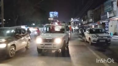 अंबिकापुर:आगामी विधानसभा चुनाव 2023 के मध्य नजर सरगुजा पुलिस और CRPF की संयुक्त टीम के द्वारा निकाला गया फ्लैग मार्च