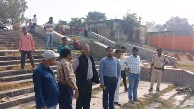 मोतिहारी: मोतिहारी के विभिन्न घाटो का प्रभारी जिलाधिकारी ने किया निरीक्षण