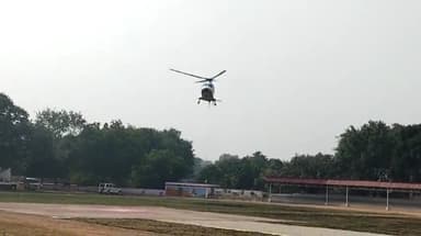 झांसी: झांसी पहुंचे यूपी के डिप्टी सीएम केशव प्रसाद मौर्य ने कहा- राहुल गांधी देश की सबसे भ्रष्ट पार्टी के अध्यक्ष रह चुके है