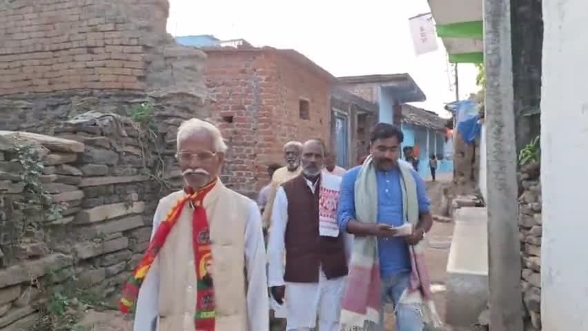 शंकर लाल महतो जी चुनाव प्रसार के दौरान आंचल संपर्क करते हुए
#बहोरीबंद विधानसभा