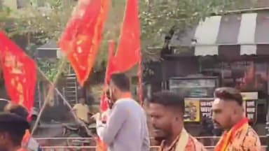 करनाल: रामनगर प्रेम नगर स्थित मां वैष्णो देवी प्राचीन मंदिर में मूर्ति प्राण प्रतिष्ठा के लिए निकल गई बाजारों से कलश यात्रा