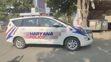 करनाल: कर्ण विहार में वकील की गाड़ी से अज्ञात चोरों ने ₹7 हजार नगदी, डॉक्यूमेंट व मोबाइल की चोरी, हुए फ़रार