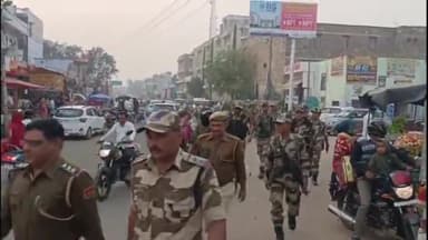 खंडेला: खंडेला शांतिपूर्ण मतदान के लिए निकाला फ्लैग मार्च