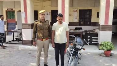 कैराना: कंपाउंडर की बाइक चोरी करने के मामले में पुलिस ने भूरा बाईपास फ्लाईओवर के निकट से एक आरोपी को किया गिरफ्तार