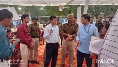 होशंगाबाद नगर: SNG ग्राउंड में कलेक्टर व एसपी ने लिया विधानसभा चुनाव सामग्री वितरण व्यवस्था का जायजा, दिए आवश्यक दिशा-निर्देश