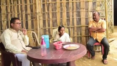 সোণাৰি: দোলাকাষৰীয়া গাঁৱত সদ্যপ্ৰয়াত প্ৰাক্তন ছাত্ৰ নেতা লাচিত ৰাজকোঁৱৰৰ পৰিয়ালৰ সৈতে মত বিনিময় সাংসদ তপন কুমাৰ গগৈৰ