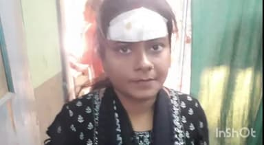 संपतचक: लखना के पास बुलेट एवं स्कूटी की टक्कर में 3 लोग हुए जख्मी, मौके पर पहुंची पुलिस