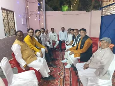 गौतम बुद्ध नगर के गांव जलालपुर रोजा में आदरणीय मुंशी प्रजापति जी के पोते के नामकरण मैं जाने का शुभ अवसर प्राप्त हुआ