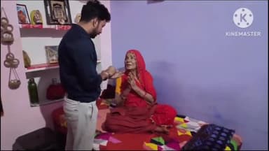 केशोरायपाटन: केशोरायपाटन में पहले चरण में वरिष्ठजनों व दिव्यांगों के घर वोट लेने पहुंची टीम, 147 मतदाताओं को BLO ने किया था चिन्हित