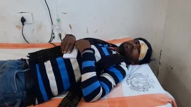 सासाराम: करन सराय मोहल्ले में छत पर से गिरकर घायल हुए एक व्यक्ति, इलाज के लिए सदर अस्पताल में कराया गया भर्ती।