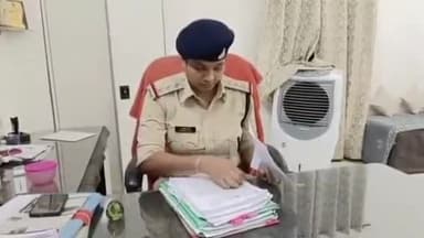 जबलपुर: आगा चौक से युवक को सफेद बोरी में 199 पाव देसी शराब के साथ पकड़ा, थाना लार्डगंज पुलिस ने की कार्रवाई